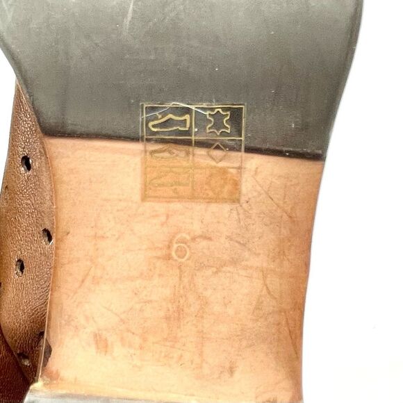 Journee Collection Ulima Leather Block Heel Bootie Walnut Brown Women’s Size 6 - Picture 14 of 16